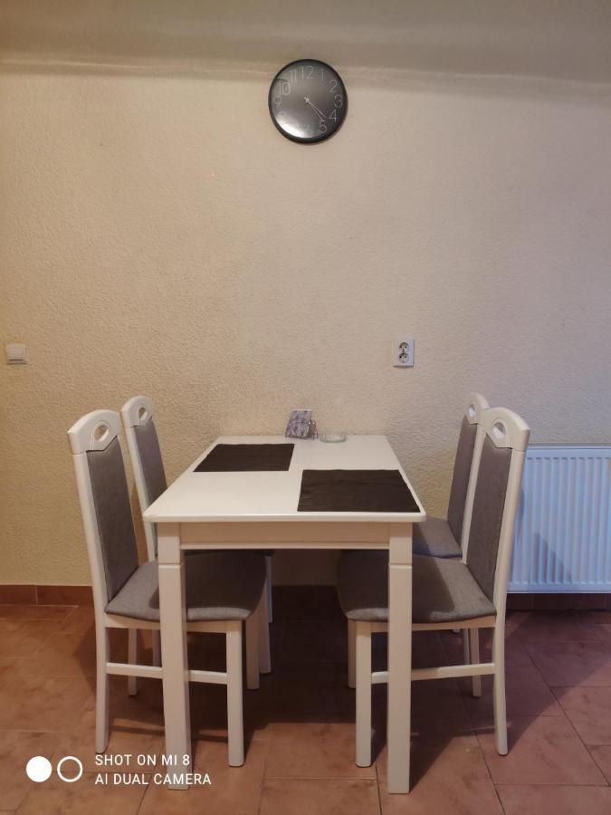 Apartment Domovik мостова 5 кв 44